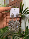 Aarthi jhumka