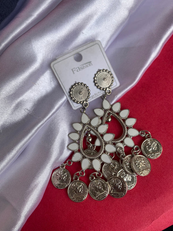 Naila earring