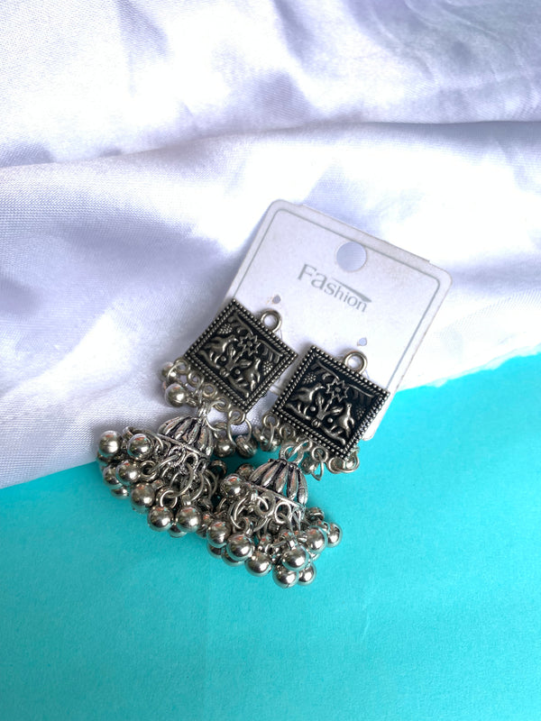 Nazaqat jhumka