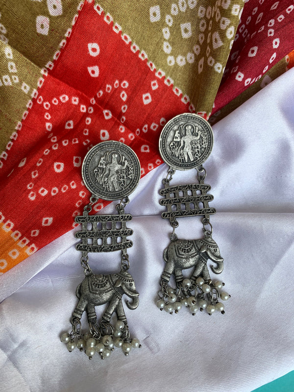 Haathi jhumka-e-jhumka