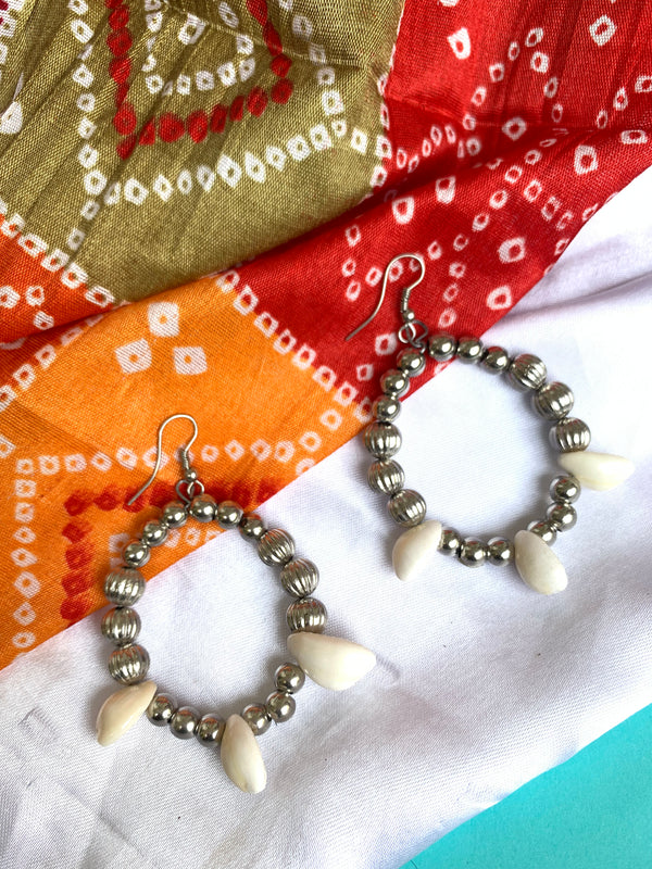Nimrat drop earring