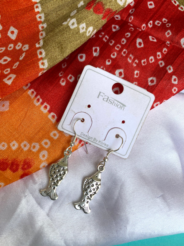 Machhli drop earring