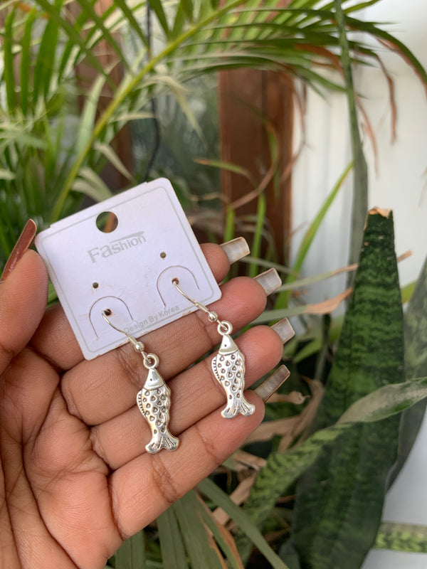 Machhli drop earring