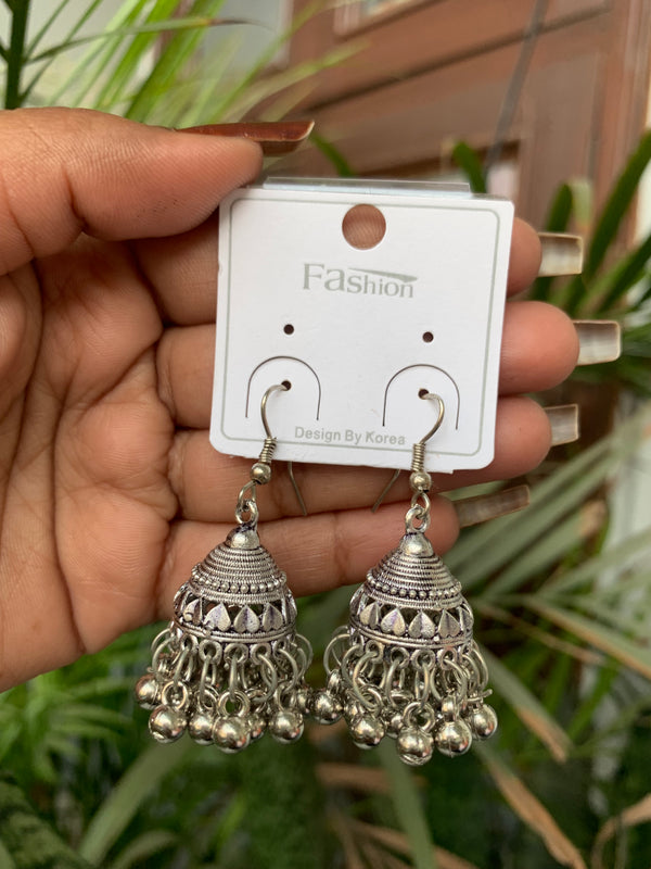 Mukta jhumki