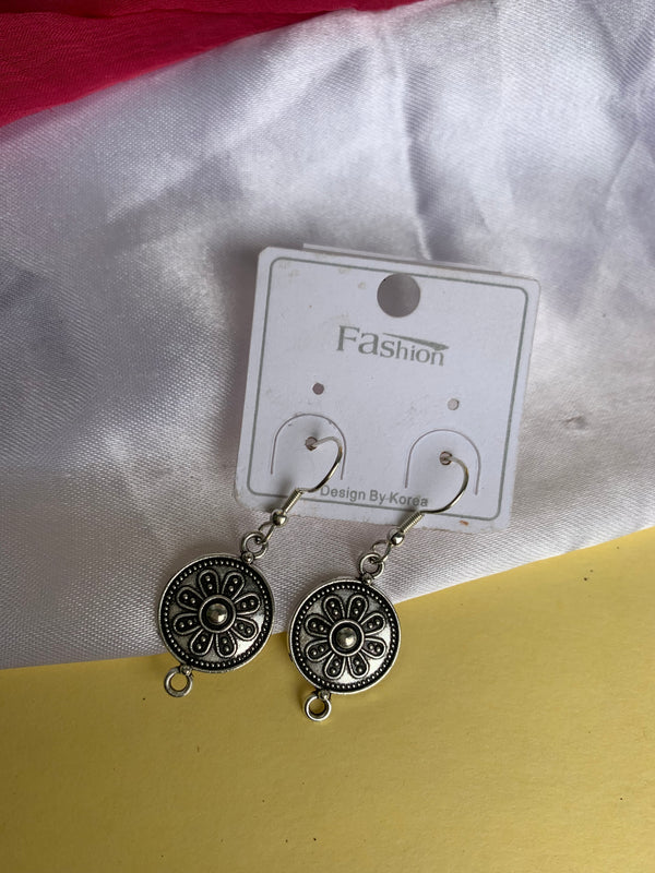 Gauri drop earring