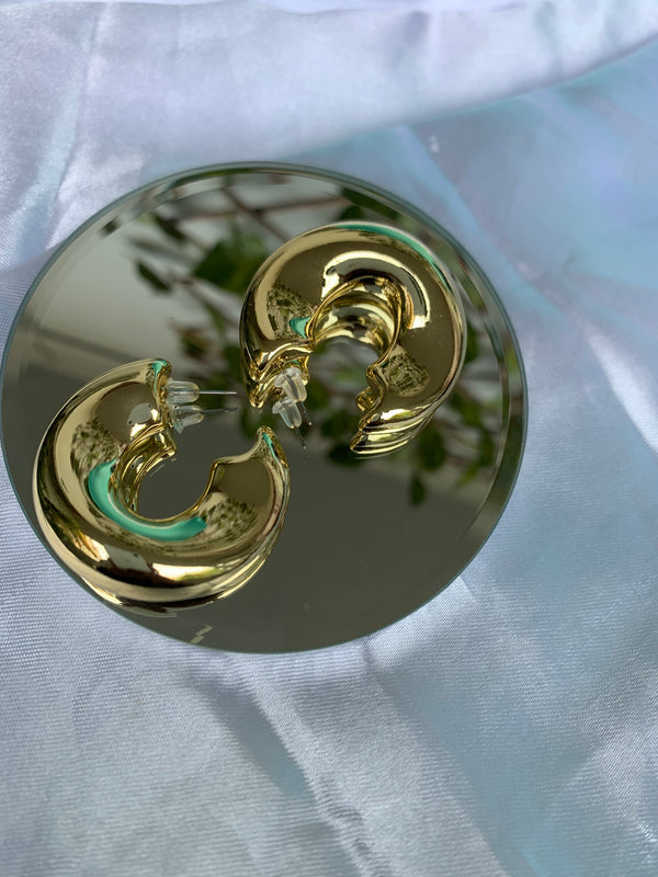 Zilpah earring