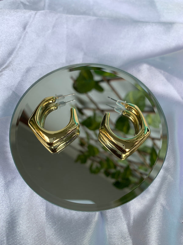 Kavi hoop earring