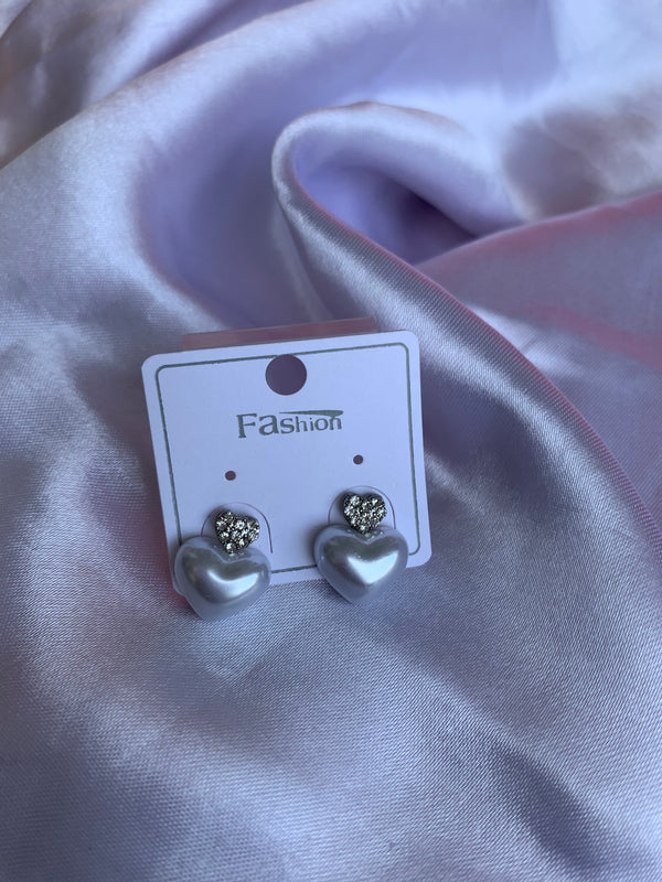 Eli heart studs