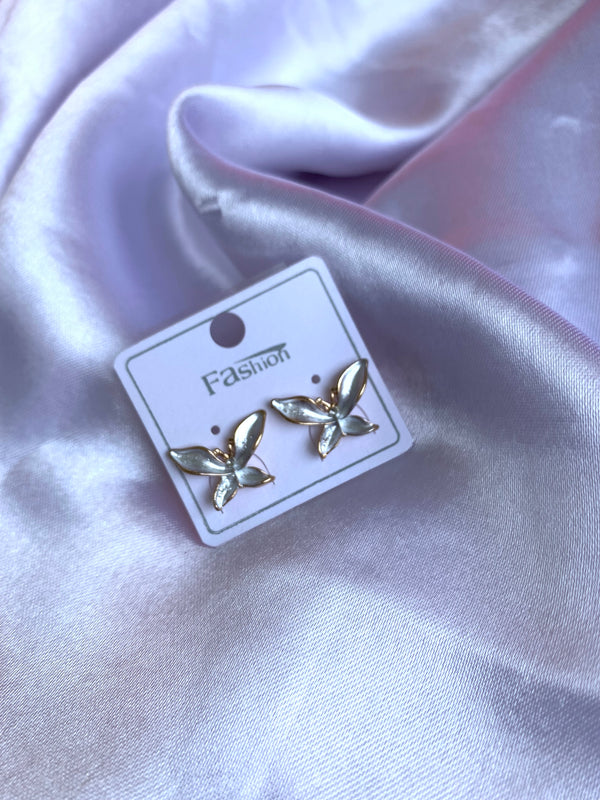 Lia studs