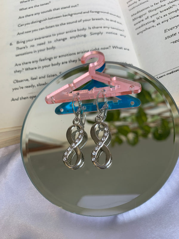 Studded infinity earring