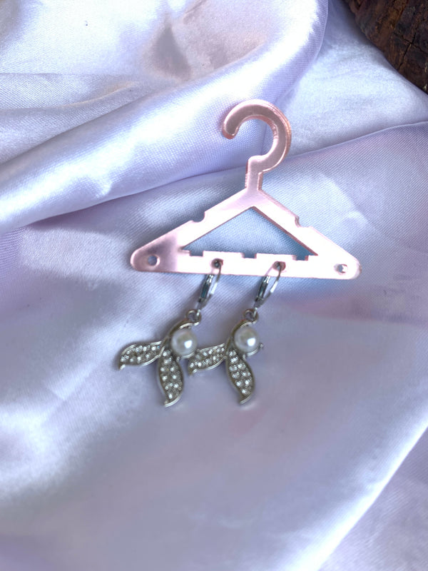 Silver studded pearl earring