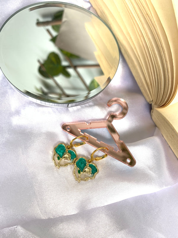 Avis earring
