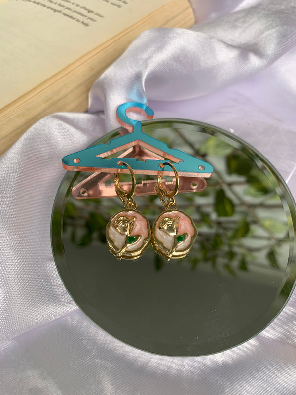 Carly earring