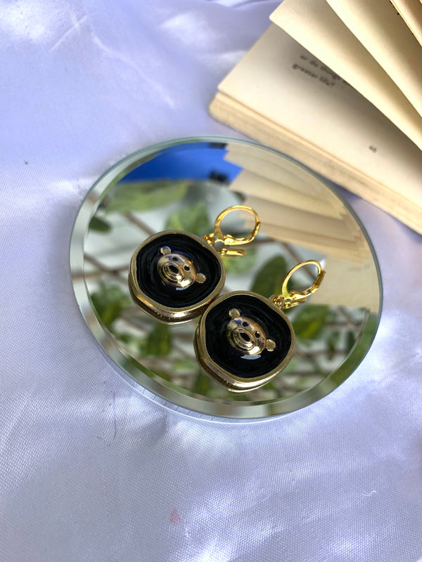 Black teddy earring
