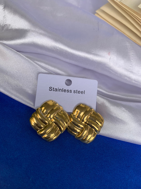 Jadteen studs