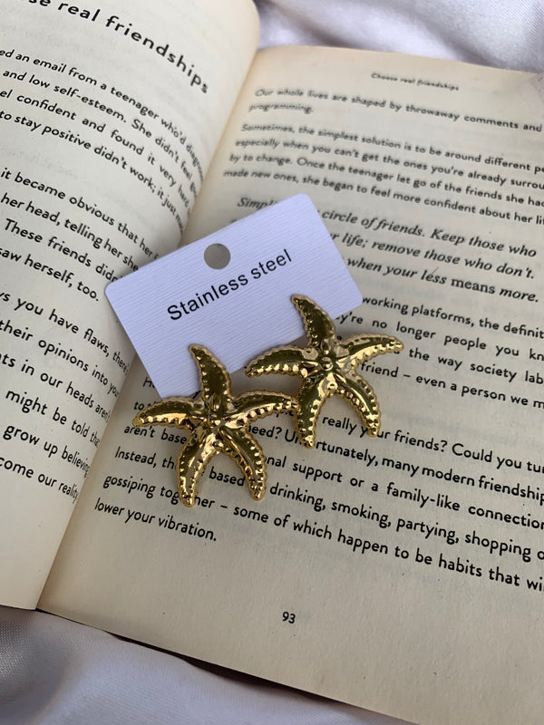 Statement star studs