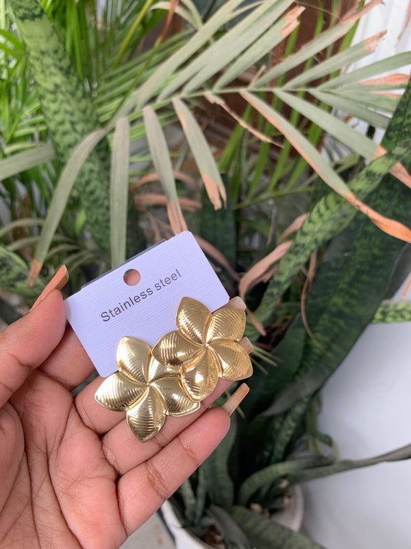 Statement flower studs