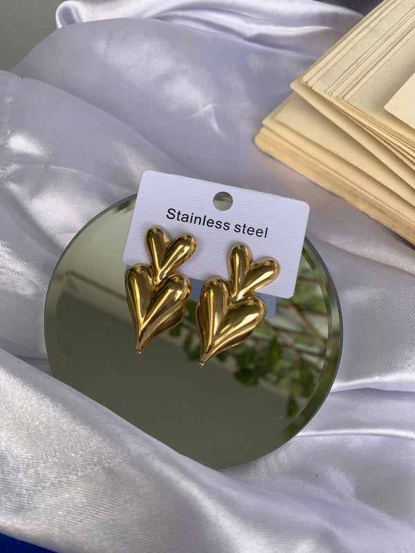 Duo heart studs