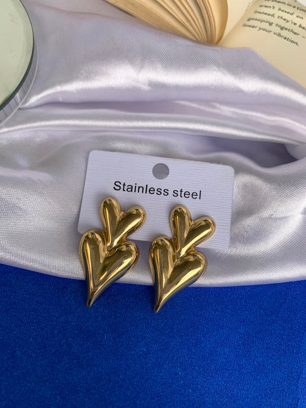 Duo heart studs
