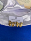 Statement bow studs