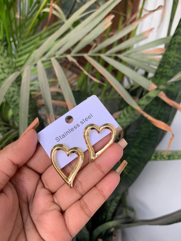 Willow heart studs