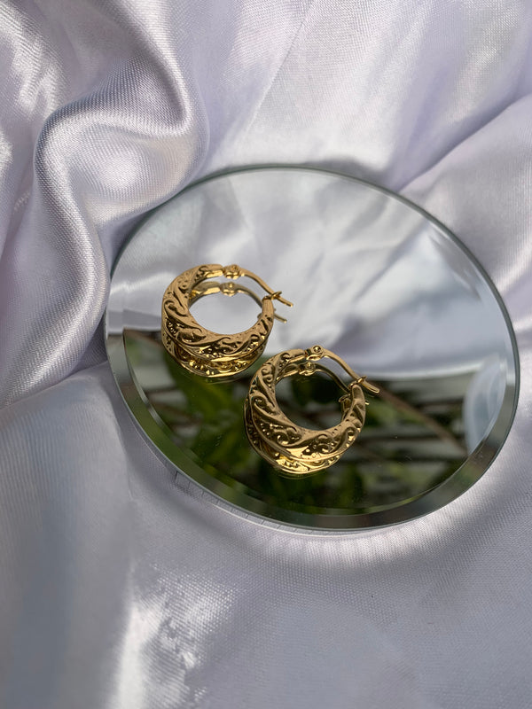 Thea hoops