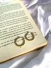 Una hoops