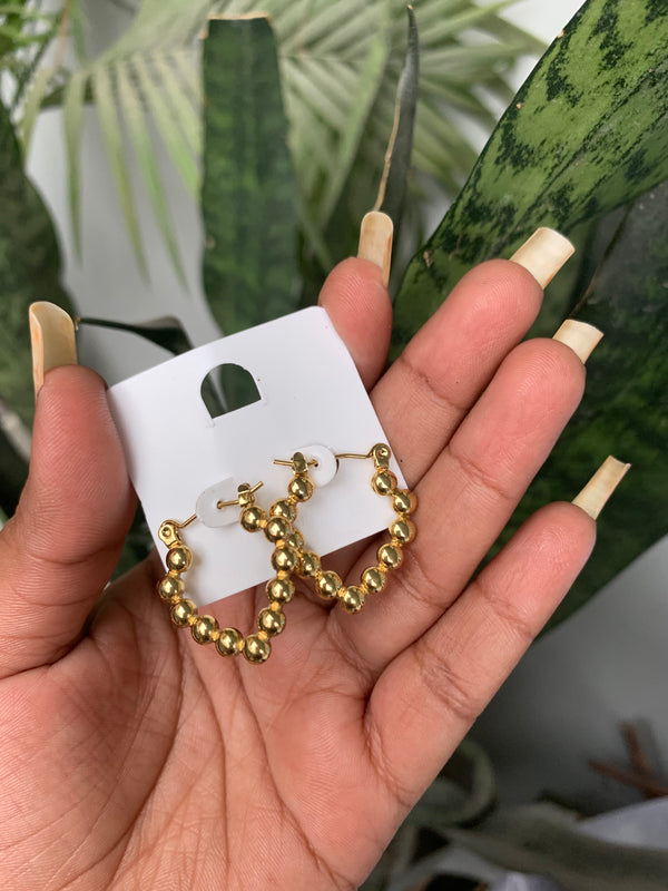Zoldea dotted hoop