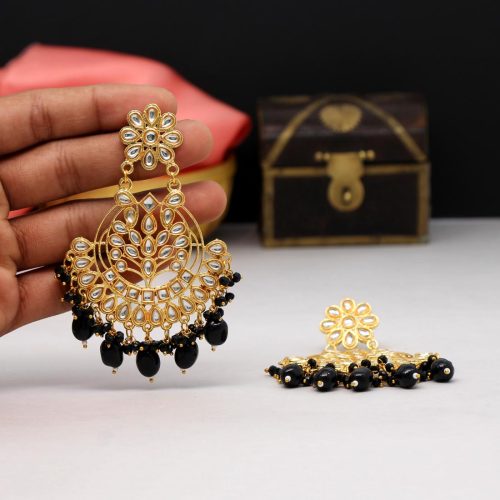 Black Color Kundan Earrings