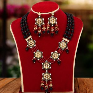 Black & Maroon Color Kundan Meenakari Necklace Set-0