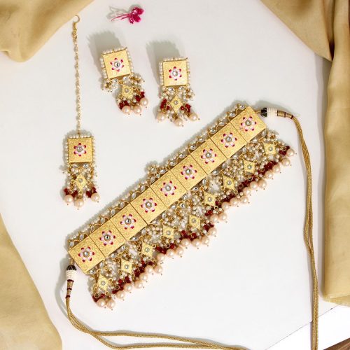 Cream Color Kundan Meenakari Choker Necklace Set