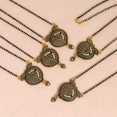 Gold Color 5 Piece Of Mangalsutra Combo