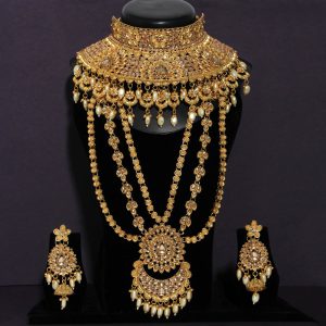 Gold Color Kundan Dulhan Set-0