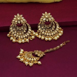 Gold Color Kundan Meena Earrings With Maang Tikka-0