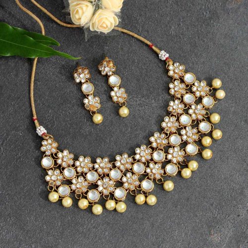 Gold Color Kundan Necklace Set