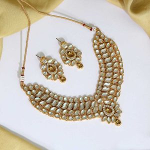 Gold Color Kundan Necklace Set-0