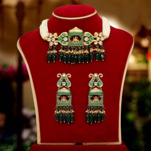 Green Color Kundan Meenakari Necklace Set-0
