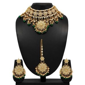 Green Color Kundan Necklace Set-0