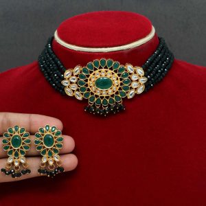 Green Color Kundan Necklace Set-0