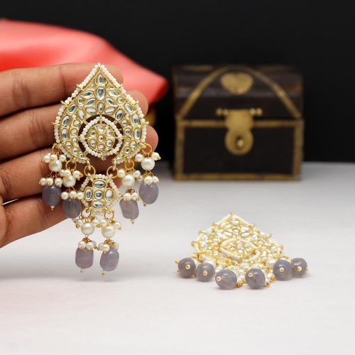 Grey Color Kundan Earrings