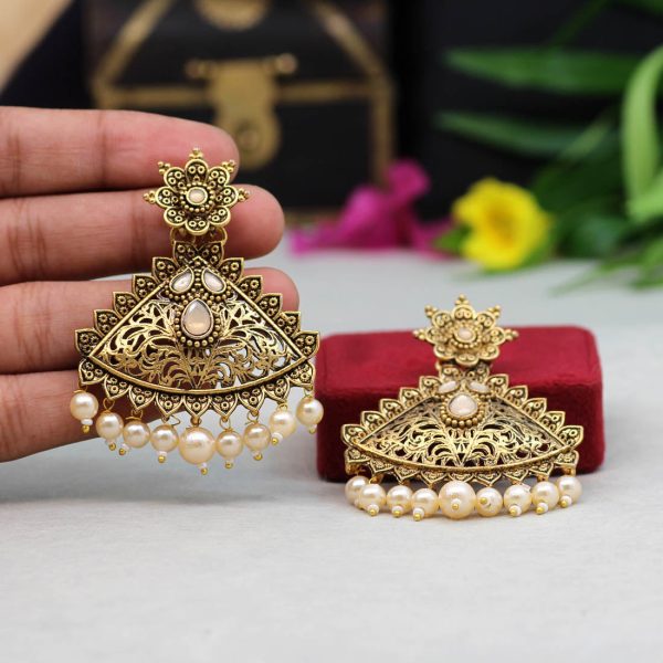 Off White Color Colorful Kundan Antique Earrings-14558