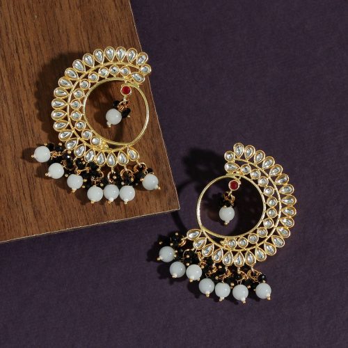 Off White Color Kundan Earrings