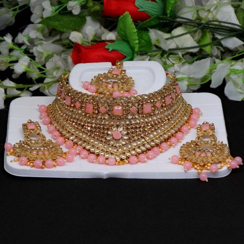 Pink Color Kundan Necklace Set