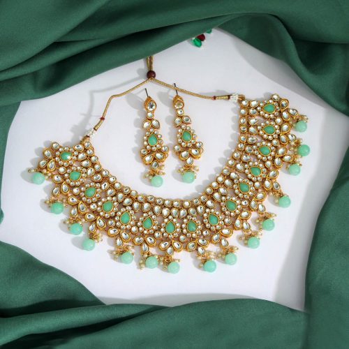 Pista Green Color Kundan Necklace Set