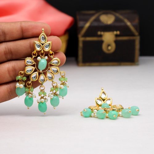 Rama Green Color Kundan Earrings