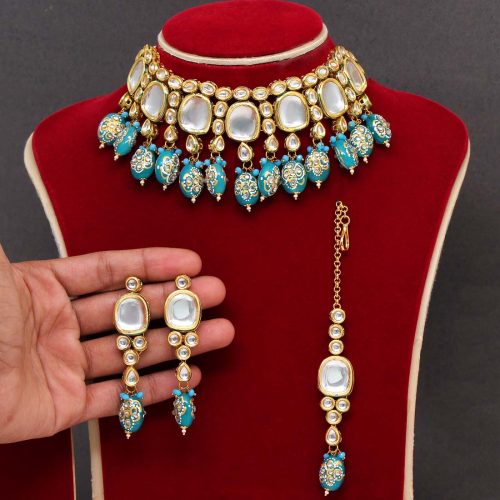 Rama Green Color Kundan Meenakari Necklace Set