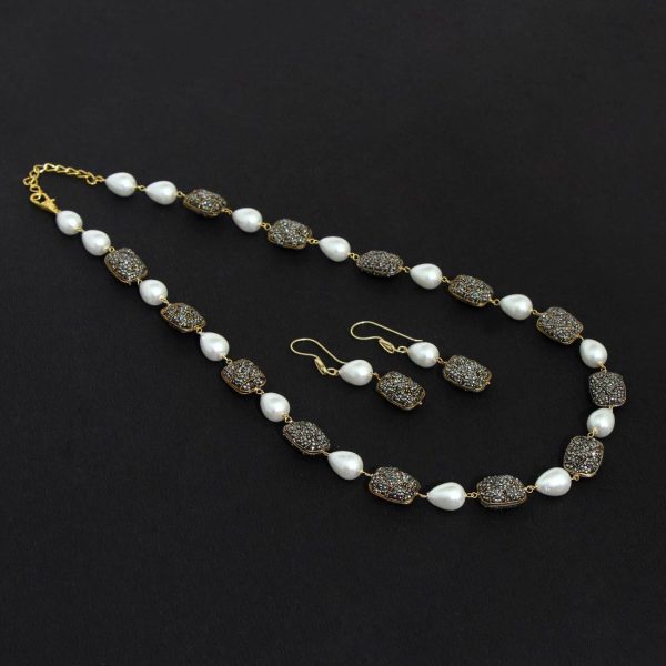 White & Black Color Oxidised Stone Necklace Set-10653