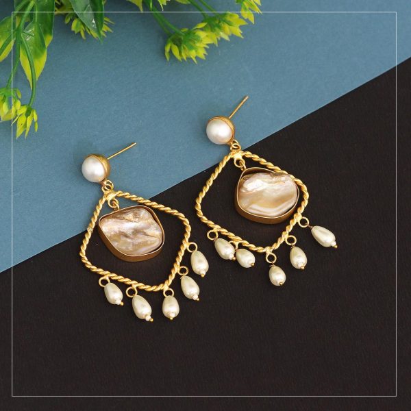 White Color Amrapali Earrings-16244