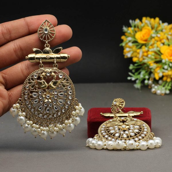 White Color Kundan Earrings-0