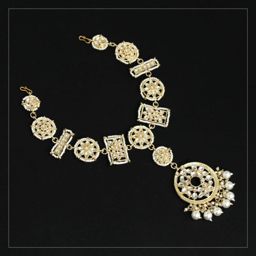 White Color Kundan Matha Patti